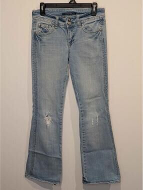 Vigoss Light Wash Distressed Bootcut Jeans size 3